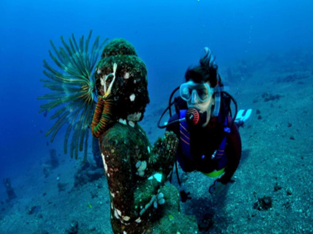 Tulamben Wreck Divers Resort & Restaurant Eksteriør bilde